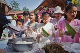 每体：巴萨已经决定花费700万欧回购20岁左脚中卫里亚德